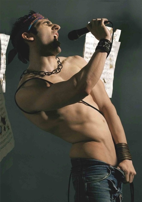 Joel Evan Tye 42 Joel Evan Tye 42 Joel Evan Tye Part 2: Exposed and Full Frontal Nude for the holidays