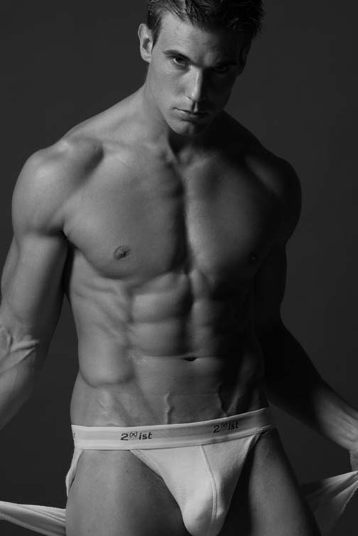 Francis Carter - Bulging francis carter 68 Tight and ripped model Francis Carter