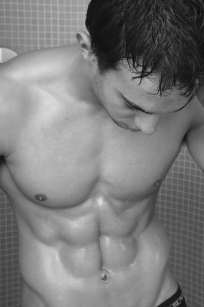 Kenzie - Sexy and Wet Kenzie Sexy and Wet Cute Twink Becomes Muscle Hunk James Kenzie