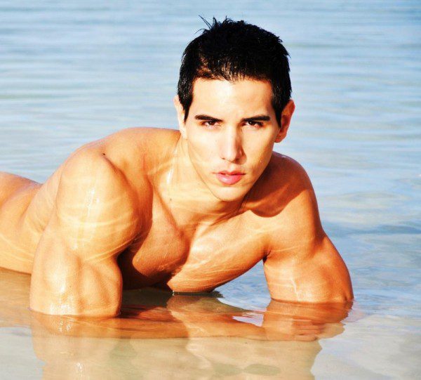 Ray CamWithHim cam guys 7 600x541 Ripped and Chiseled: Ray