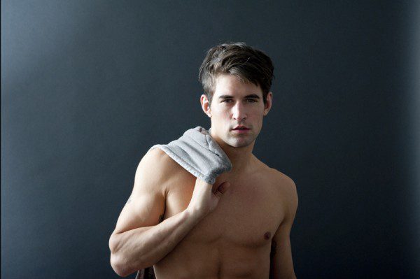 JSG 3826 sm 600x399 Benjamin Godfre   Naked!