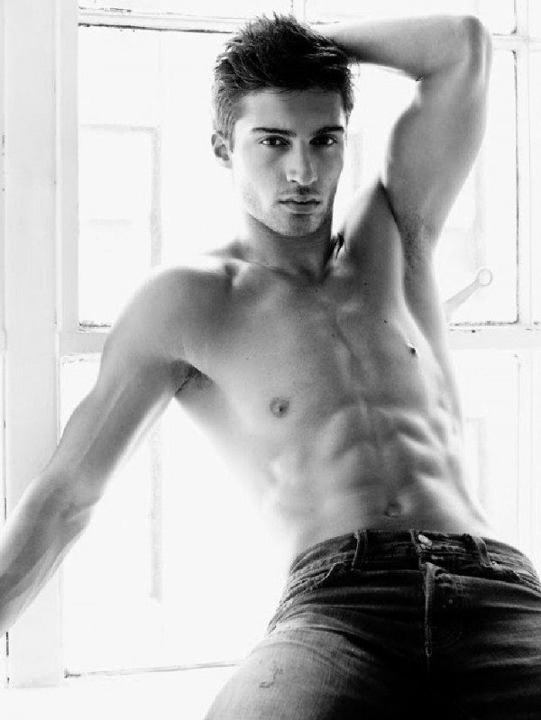 Mario Loncarski - Awesome Abs Mario Loncarski 5 600x799 Awesome Youth Mario Loncarski