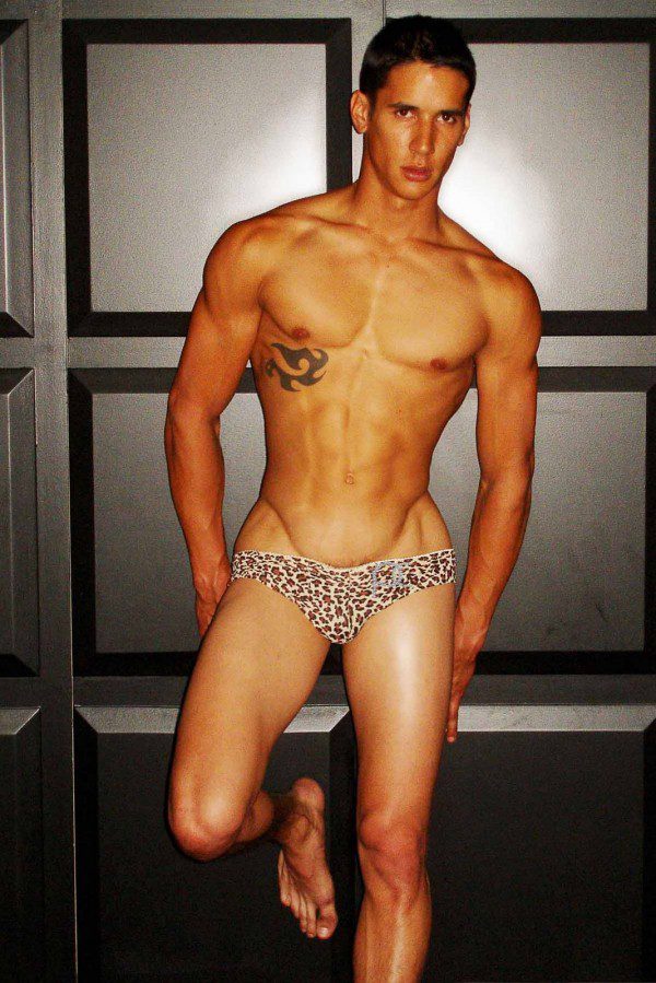 Matthieu Helman 5 Matthieu Helman 5 600x899 Muscle Boy Matthieu Helman