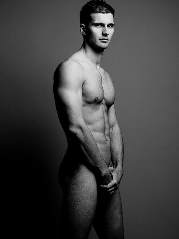 Nikola Bugarin 3 600x800 Getting Naked With Nikola Bugarin
