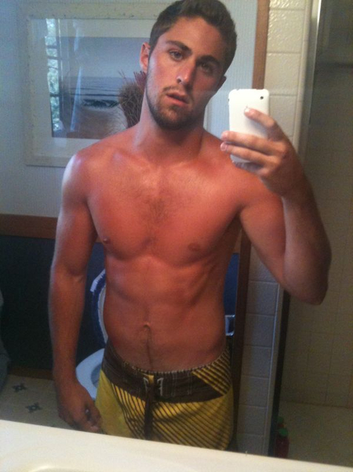 Hot guy self pic Hot guy self pic Guys Self Pics Have You Ever?