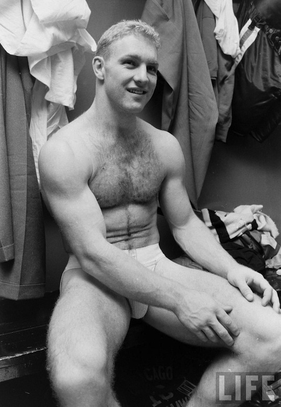Sporty Muscle Jocks (5) Sporty Muscle Jocks 3 Can A Straight Guy Wear A Pink Sports Jock?