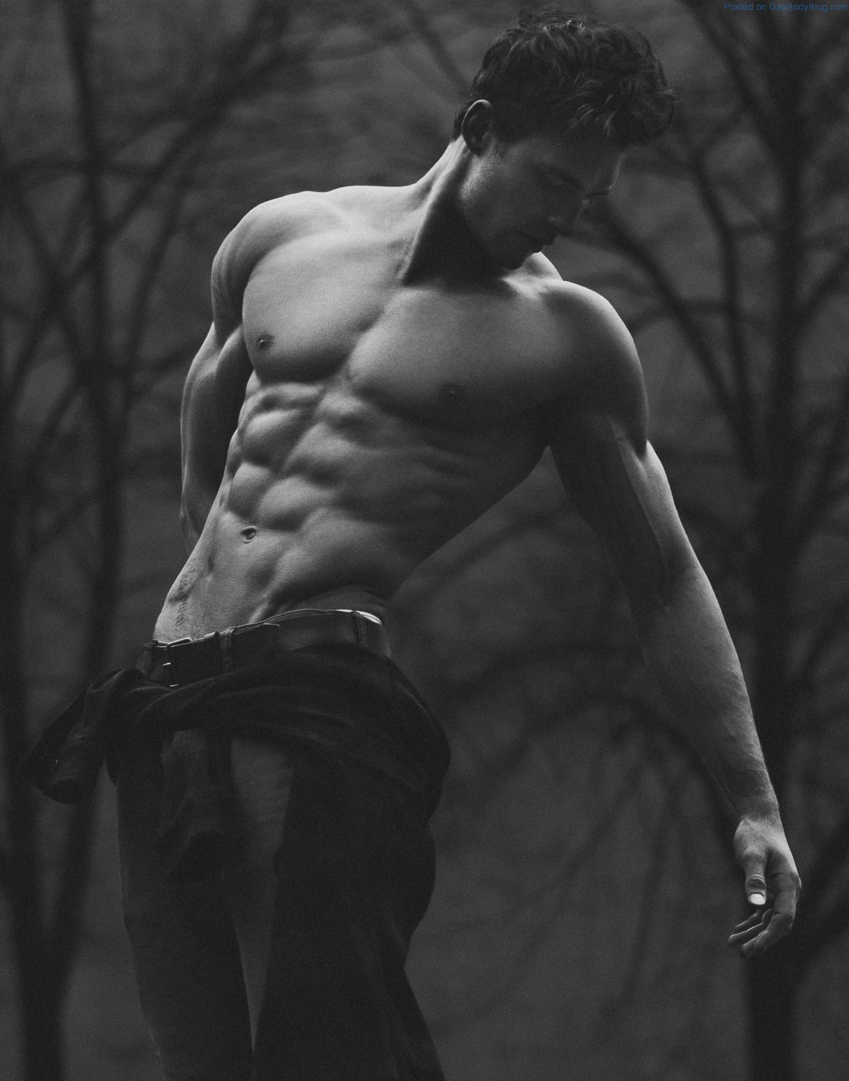 Christian Hogue Looking Amazing In A Sexy Shoot By Brian Jamie - Nude Men,  Nude Male Models, Gay Selfies & Gay Porn