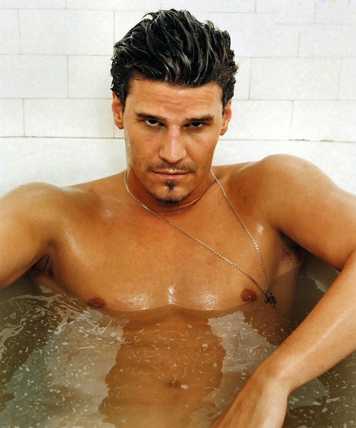 Hottest-Actors-David-Boreanaz-1.jpg